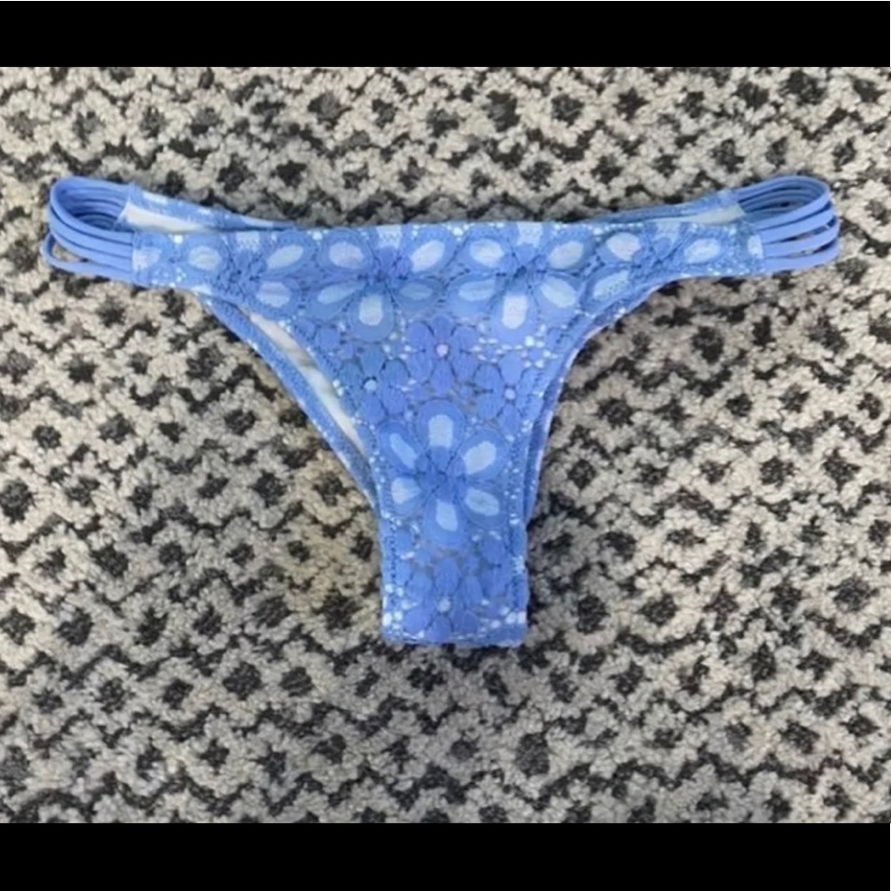 Victoria’s Secret Crochet Itsy Bikini Bottoms